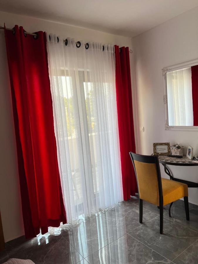 Residence Antiqua Rooms Бибинє Екстер'єр фото