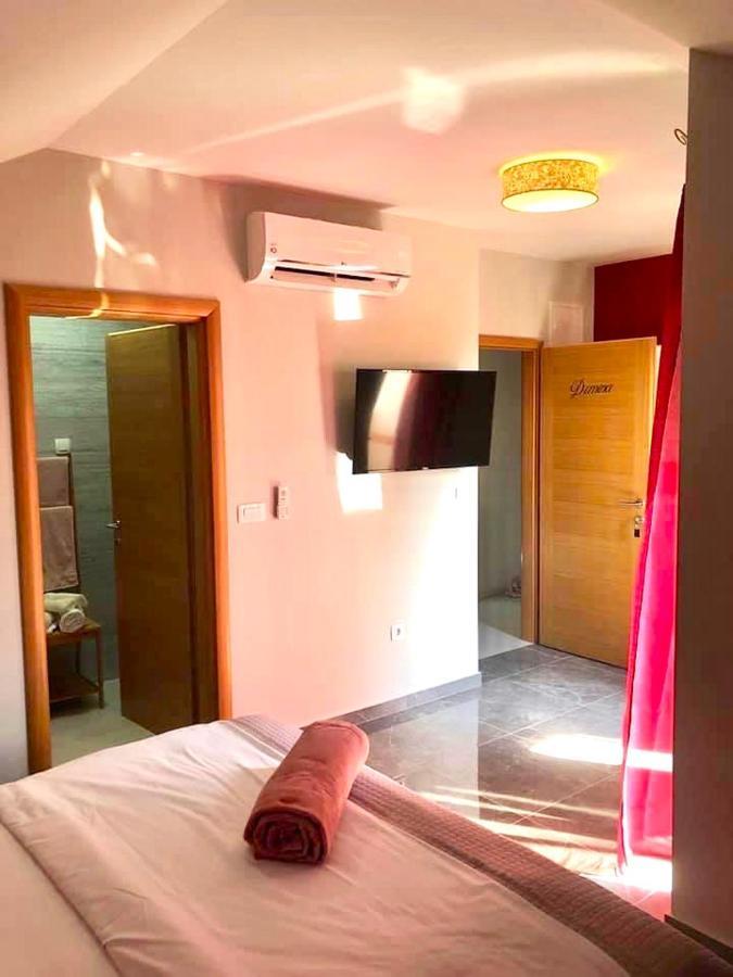 Residence Antiqua Rooms Бибинє Екстер'єр фото